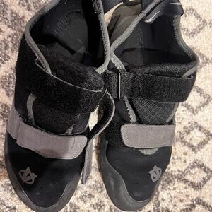 Evolv Defy Indoor Climbing Shoes